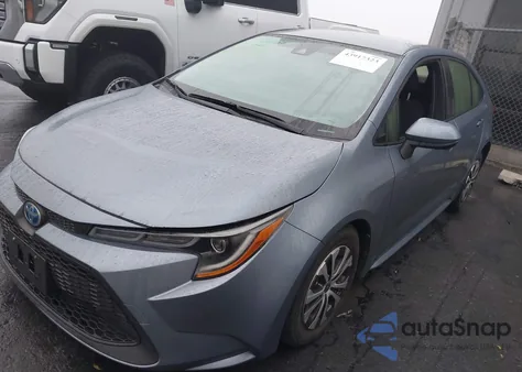 2022 Toyota Corolla Hybrid Le z USA, uszkodzony, nr VIN JTDEAMDE6NJ045803